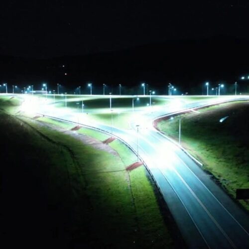 Proyecto de Iluminación e Instalación de postes metálicos con Iluminación LED en Cruces Viales.